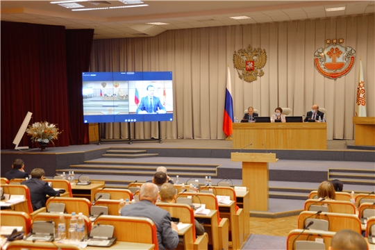 Госсовет утвердил 11 членов нового состава Общественной палаты республики