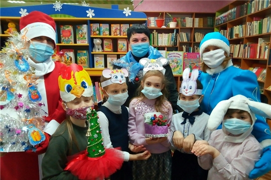 Библиотеки города Шумерля стали организаторами проведения интеллектуального калейдоскопа новогодних и рождественских событий