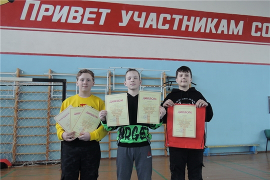 Очередные  победы кружковцы ЦДТ посвятили своим мамам!