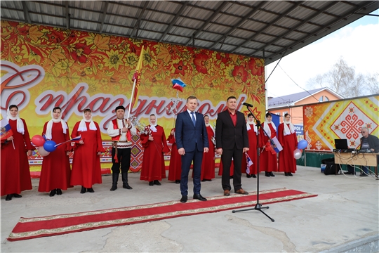 Первомайская демонстрация в селе Комсомольское