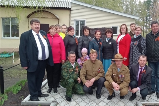 Возложение венков к памятникам, посвященным воинам односельчанам, погибшим в Великой Отечественной войне в 1941-1945г.г., в Альбусь-Сюрбеевском сельском поселении