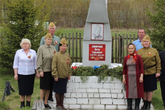 Возложение венков к памятникам, посвященным воинам односельчанам, погибшим в Великой Отечественной войне в 1941-1945г.г., в Кайнлыкском сельском поселении