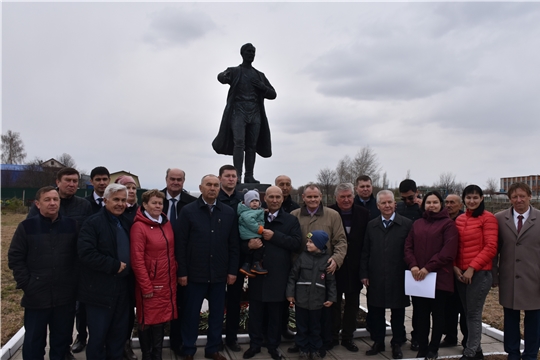 В селе Убеево Красноармейского района прошло мероприятие, посвященное Дню российского парламентаризма