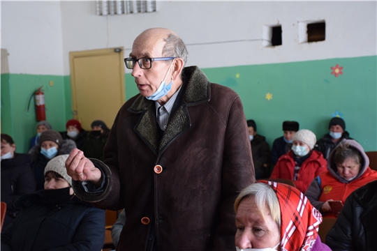 Жители Староатайского и Большеатменского сельских поселений озвучили властям свои проблемы.