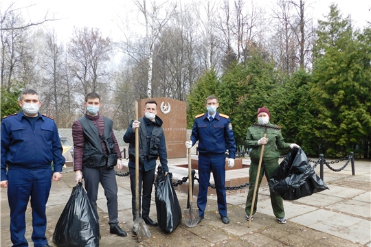 За чистый город: в Ленинском районе проходят экологические мероприятия