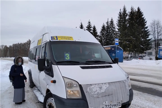 В общественном транспорте добросовестно соблюдают масочный режим