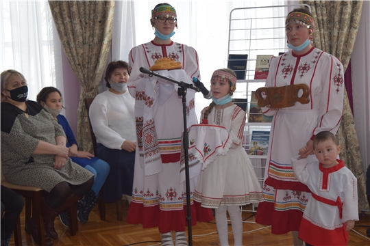 В Центральной районной библиотеке прошел районный поэтический конкурс «Стихами душу сберегая», посвященный Всемирному дню поэзии