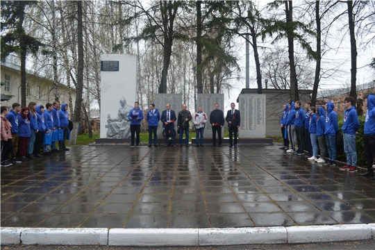 Участники патриотического автомобильного пробега "Память наших дедов" в Мариинско-Посакдском районе