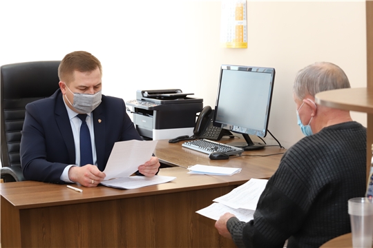 Министр здравоохранения Владимир Степанов провел прием граждан по личным вопросам