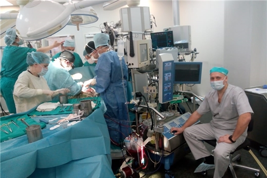 Врачи кардиодиспансера проходят стажировку в крупном федеральном Центре хирургии