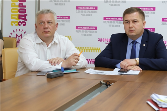 Министр здравоохранения Чувашии Владимир Степанов принял участие в селекторном совещании с руководителем Минздрава России