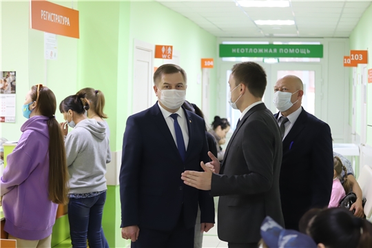 Министр здравоохранения Чувашии Владимир Степанов посетил Вурнарский район