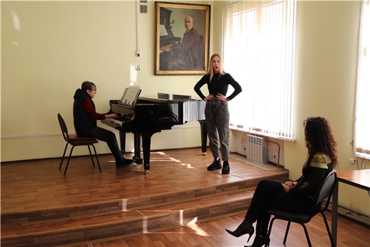 Мастер-класс будущим оперным солистам дала заслуженная артистка России Татьяна Печникова