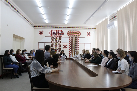 Сотрудники Минкультуры Чувашии встретились со студентами Чувашского государственного института культуры и искусств