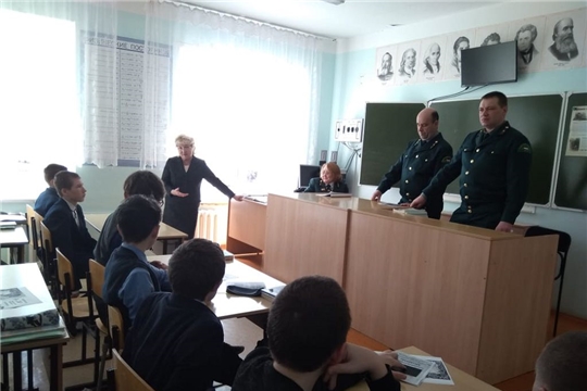 Представители Ибресинского лесничества провели встречу с учащимися Чуваштимяшской школы