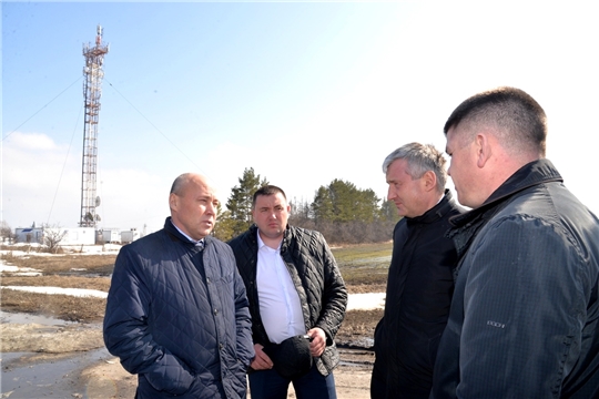 Евгений Герасимов посетил площадку будущего агропарка в Батыревском районе