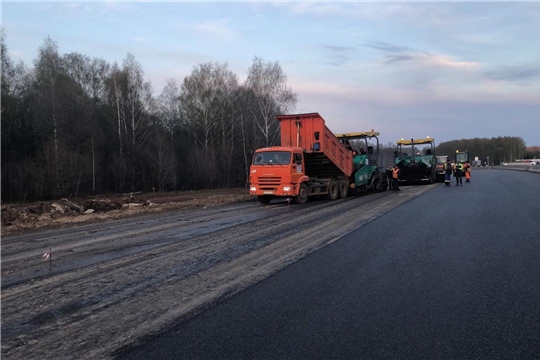 Первый асфальт на дороге: наступает горячая пора