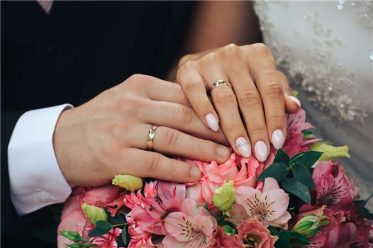 В Чувашии на Красную горку планируют заключить брак 53 пары