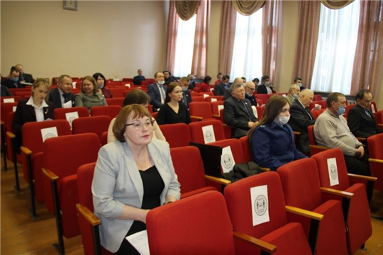 На 8-ом очередном заседании Моргаушского районного Собрания депутатов рассмотрели исполнение районного бюджета Моргаушского района за 2020 год и  внесли изменения в районный бюджет на 2021 год