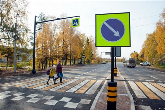 Качество и безопасность: в российских регионах отремонтируют 1,5 тыс. км дорог к школам и детсадам