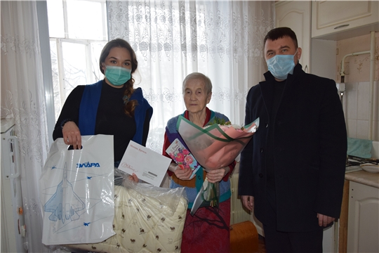С открытым сердцем – к детям: Валентина Морозова отметила 90-летний юбилей