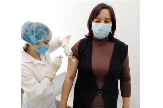 В Чебоксарах проводится прививочная кампания против коронавирусной инфекции