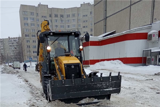 В столице Чувашии организована работа по своевременной уборке снега после обильного снегопада