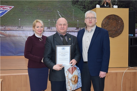 Их сердца бьются в такт с городом на Волге: свой профессиональный праздник отмечают работники жилищно-коммунальной сферы