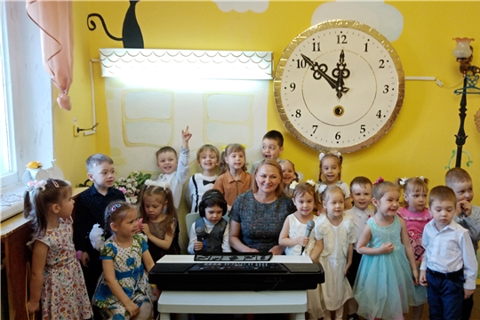 Известный теле- и радиоведущий Чувашии Валентина Михайлова провела мастер-класс для детей