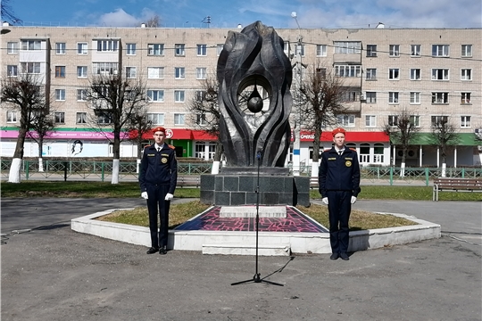 В Новочебоксарске состоялось памятное мероприятие, посвященное 35-й годовщине со дня аварии на Чернобыльской АЭС и участников ликвидации всех радиационных катастроф