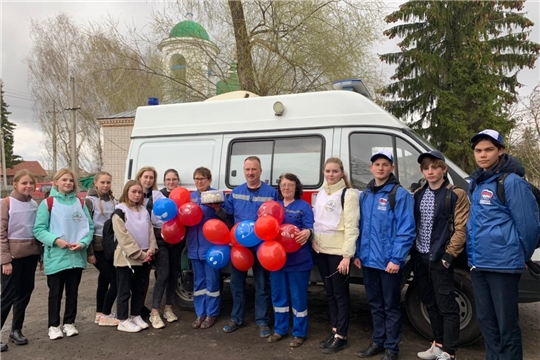 В рамках празднования Дня работника скорой медицинской помощи прошла акция "Спасибо, фельдшер!"