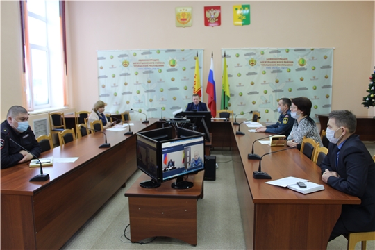 Состоялось расширенное заседание районной комиссии по предупреждению и ликвидации чрезвычайных ситуаций и обеспечению пожарной безопасности  и  Оперативного штаба по предупреждению завоза и распространения новой коронавирусной инфекции на территории Шемуршинского района