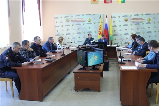 Заседание районной комиссии по предупреждению и ликвидации чрезвычайных ситуаций и обеспечению пожарной безопасности Шемуршинского района