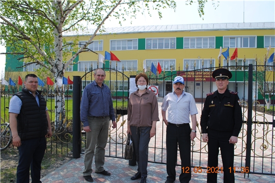 На территории Шемуршинского района провели выездные проверки по обеспечению антитеррористической защищенности объектов образования