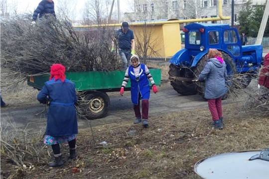 В Туванском сельском поселении прошел субботник по благоустройству территории