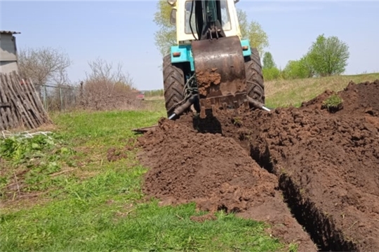 В деревне Луговая  Юманайского сельского поселения  начался ремонт водопровода