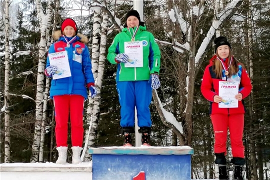 Полина Сабурова выиграла «серебро» Всероссийских соревнований по фристайлу