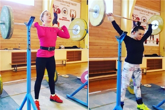 Тяжелоатлетки Александра Козлова и Наталия Шайманова готовятся к Кубку России