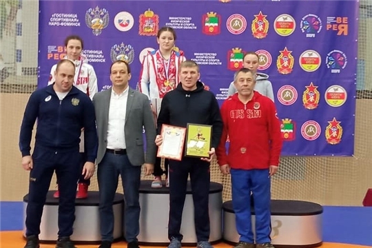 Четыре медали завоевали спортсмены Чувашии на юниорском первенстве России по вольной борьбе