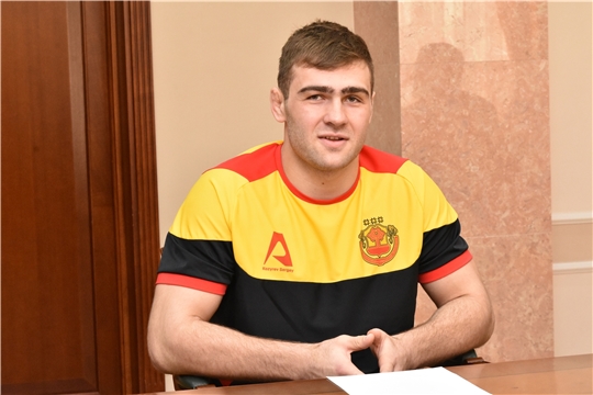 Сергей Козырев выступит на чемпионате Европы по спортивной борьбе в Варшаве