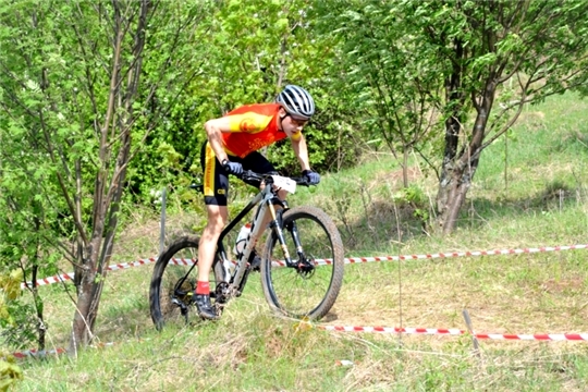 38 медалей завоевали велогонщики Чувашии на чемпионате и первенстве Поволжья по маунтинбайку