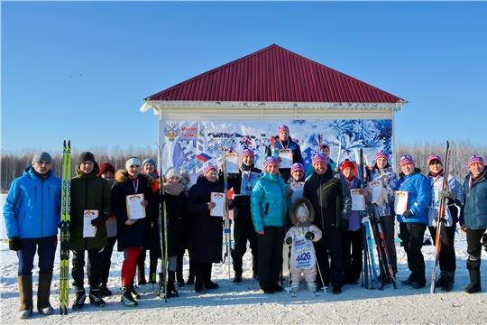 Надежда Колебанова приняла участие во Всероссийской массовой лыжной гонке «Лыжня России – 2021» в Яльчикском районе