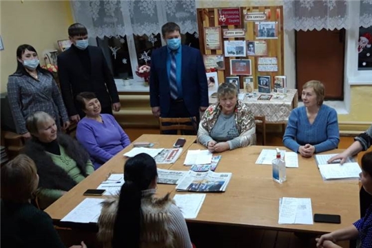 Глава администрации Урмарского района Д.Г. Иванов с рабочим визитом посетил Арабосинское сельское поселение