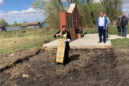 В деревне Синьял-Яуши состоялось освещение территории строительство часовни