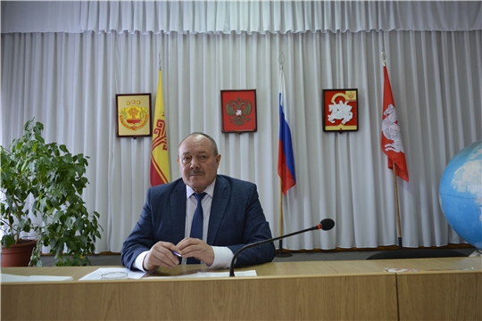 Глава администрации Яльчикского района Леонард Левый провел заседание оперативного штаба