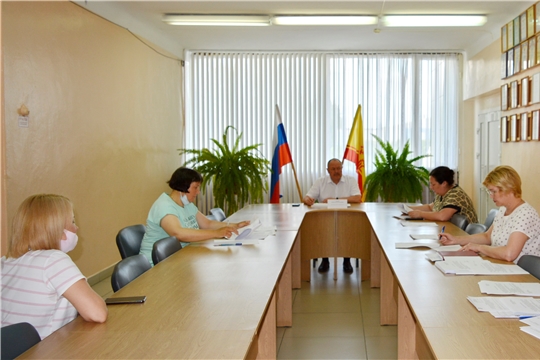 Заседание Межведомственной комиссии по вопросам повышения доходов консолидированного бюджета Яльчикского района