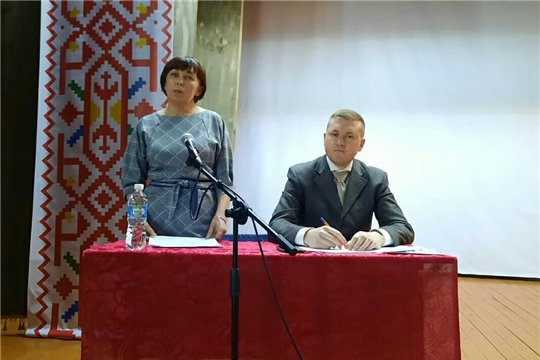 Глава администрации Янтиковского района Владимир Михайлов встретился с жителями населенных пунктов Турмышского сельского поселения