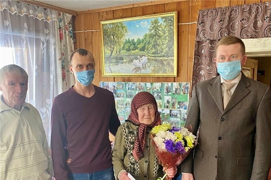 Жительница с. Шимкусы Нина Варфаломеевна Морякова отметила 90-летний юбилей