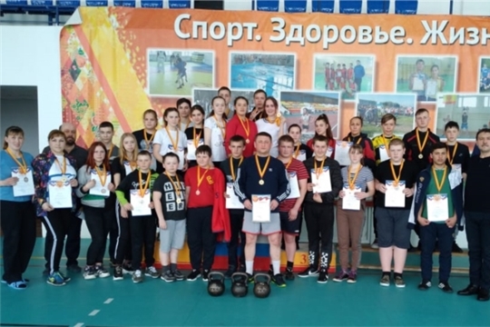 Итоги открытого первенства по гиревому спорту