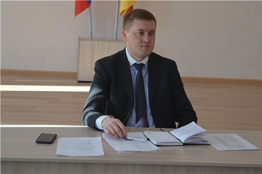 Глава администрации района Владимир Михайлов озвучил первостепенные задачи, стоящие перед ответственными работниками
